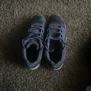 Jordan 11 blue moon